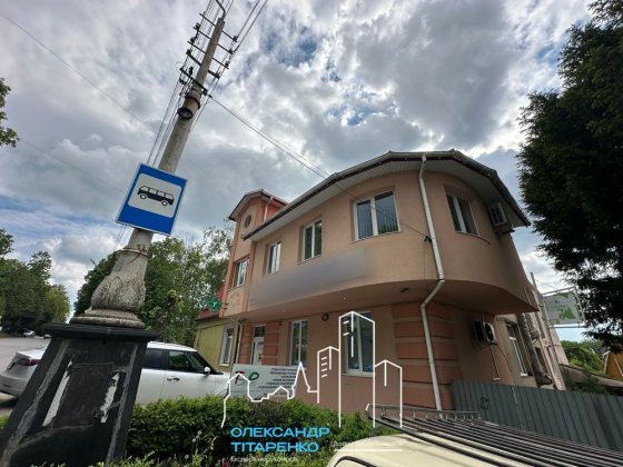 Здам в оренду комерційне приміщення в центрі міста! Каменец-Подольский