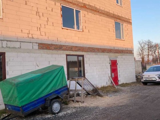 Приміщення 250 м² під СТО / склад / майстерню, біля гаражів Ковель