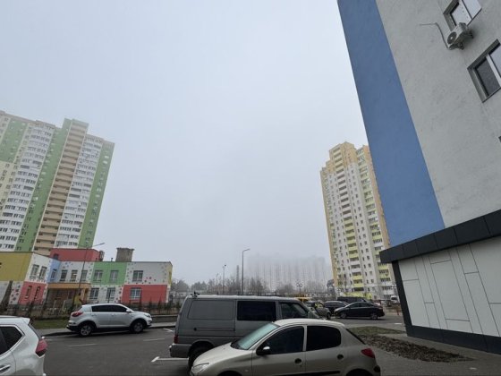 Оренда  52 кв.м , фасад, ЖК Атлант, поруч з садочком Коцюбинское