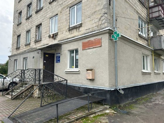 Оренда приміщення аптеки Кременец