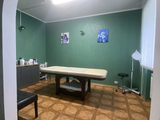 Здам в суборенду кабінет  масажисту Обухів