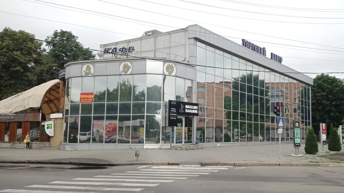 Оренда приміщення  у центрі м. Сміла - фото 1