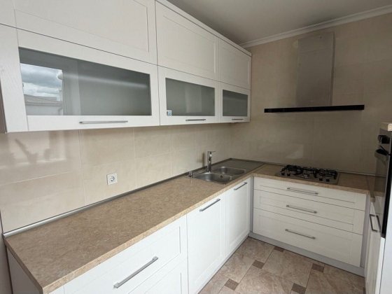 Без комісії/Продаж 4-кім. дворівневої квартири з ремонтом 116 м/Новояворівськ/вул. Шевченка. 8 Б. Новояворовск