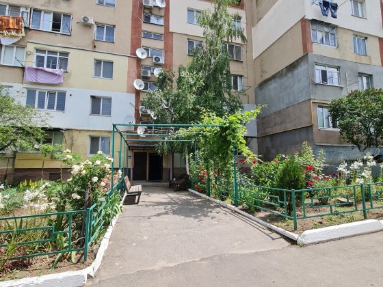 Трьохкімнатна квартира з автономним опаленням Коблево