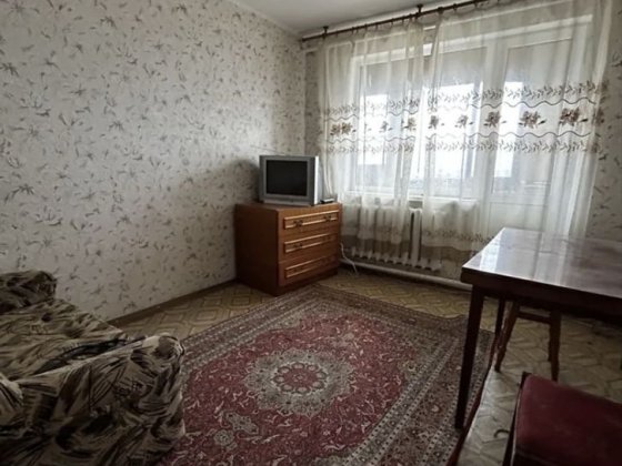 Продаєтся 2к квартира в селищі Надбузьке м. Миколаїв Надбугское