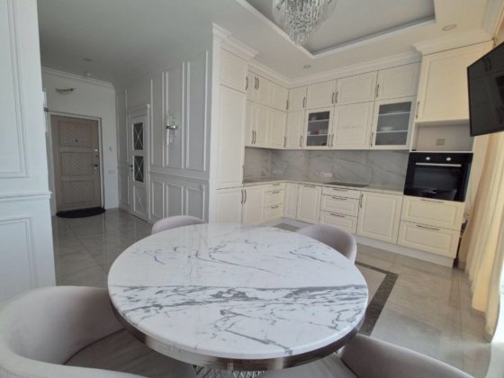 Продам 2-комнатную квартиру 71м/ С ремонтом/ ЖК Авторский квартал Фонтанка