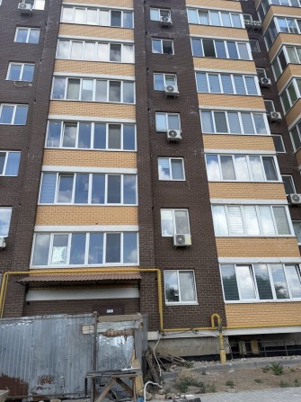 Продам велику двухкімнатну квартиру 85 кв м - фото 1