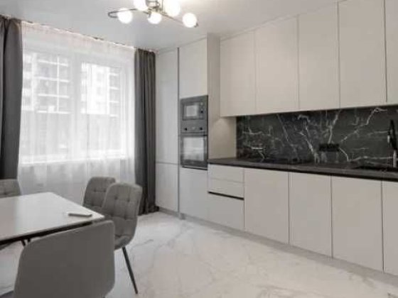 У продажу евродвушка в ЖК 57 Перлина на Таїрова, м. Лиманка Лиманка