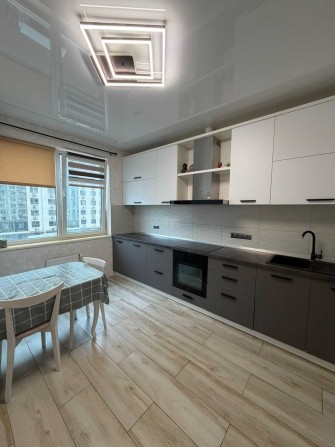 Двухкомнатная 65 м2 с ремонтом на Таирова, Архитекторская! КADORR - фото 1