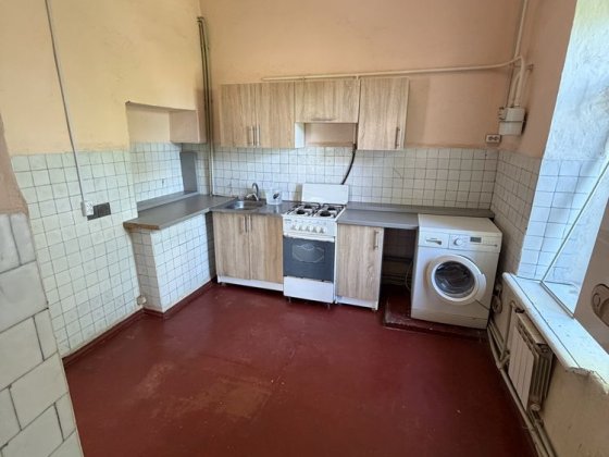 Продам 3-х комнатную квартиру в центре Авангарда Авангард