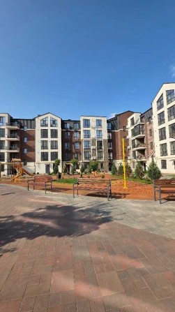 Однокімнатна в цегляному будинку на Сахарова, висота стелі 5 метрів. Газ, котел в квартирі - фото 1