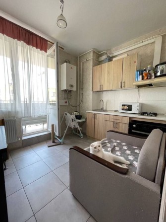 Продам 1-комн квартиру на среднем этаже ЖМ 7 Небо / рядом 7км и Артвиль - фото 1