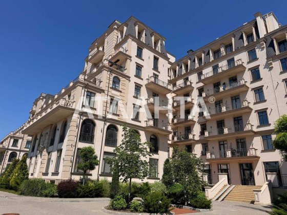 В продаже квартира с ремонтом в ЖК Авторский с. Фонтанка морская сторона. Фонтанка