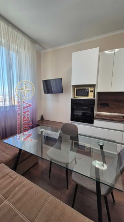 Продам 1-ком квартиру с ремонтом  в "ЖК 20 Жемчужина"! Цена 56 000 у.е - фото 1