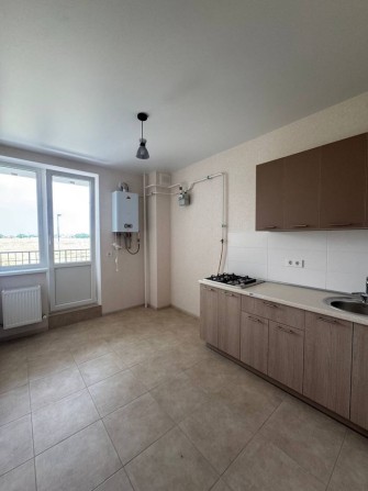 Продам 2 кімнатну квартиру нв 2 поверсі ЖК 7 небо - фото 1