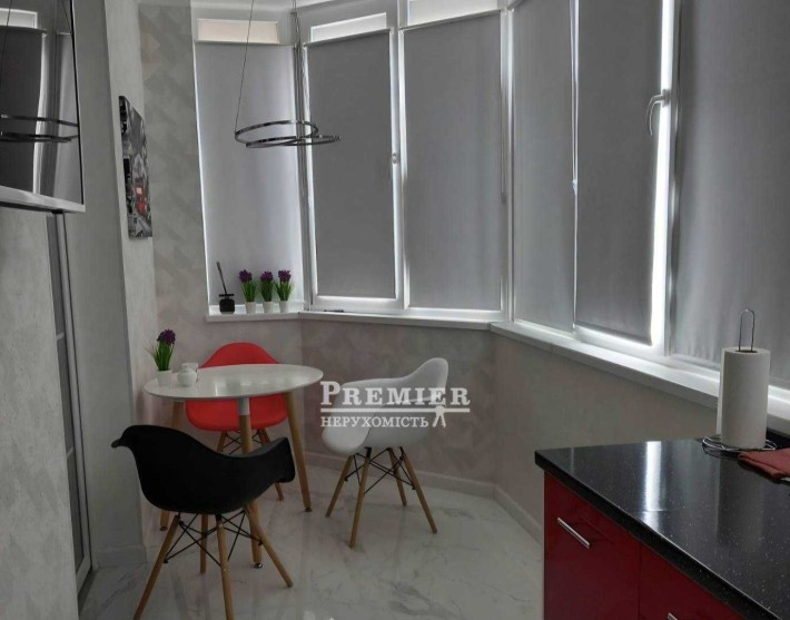 Продам 2х кімнатну квартиру в Фонтанці з ремонтом та видом на море - фото 1