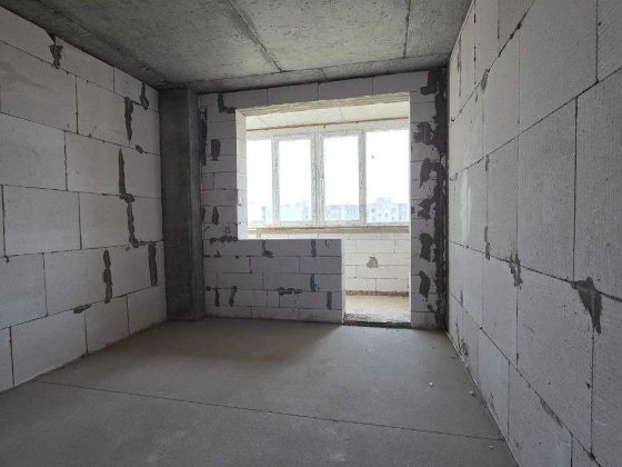 Продам 3-комнатную   квартиру в новом комплексе на Сахарова "ЭКО Соларис" Крыжановка