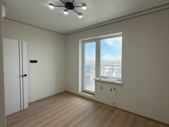 Продам 2 х кімнатну квартиру вул . Ак. Сахарова Крыжановка