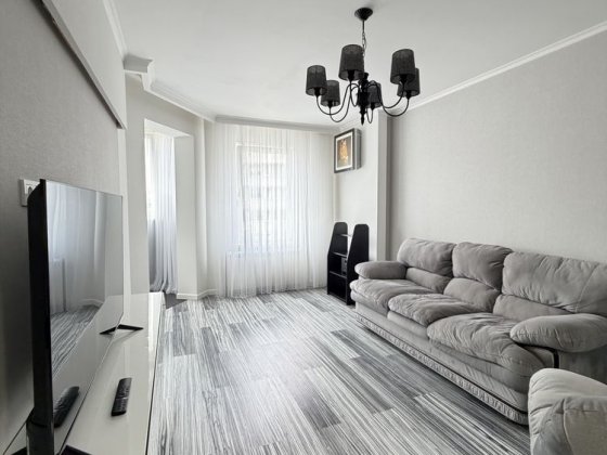 В продаже трехкомнатная квартира в ЖК Радужный Лиманка