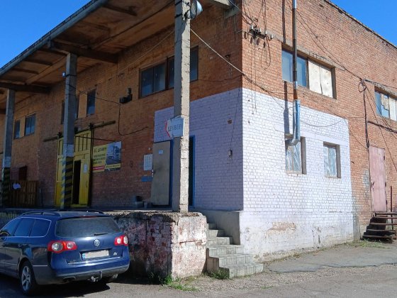 Складське приміщення, частина 90 м.кв. Смела