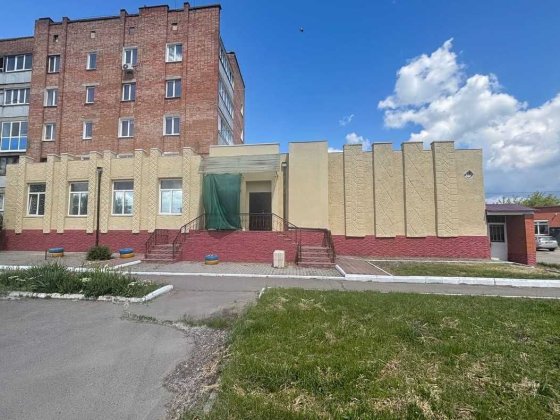 Оренда - офіс, магазин, склад - від 300 м кв. - ГРС Умань