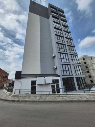 Оренда 370 кв.м простору для бізнесу різного формату м. Умань - фото 1