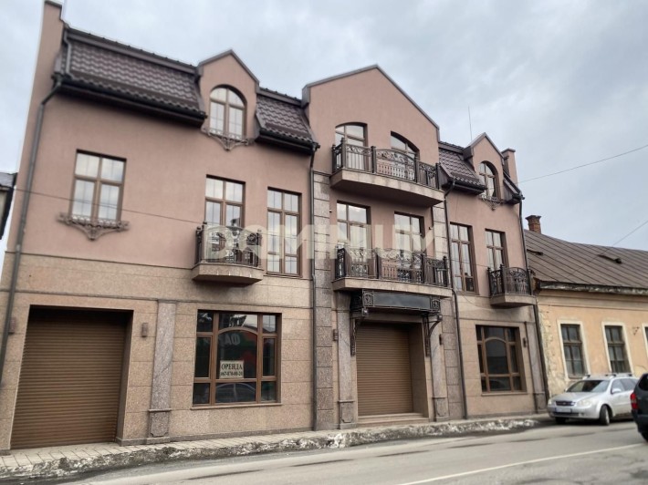Оренда Сучасного об’єкту сфери обслуговування в місті Хуст вул. Карпатської Січі - фото 1