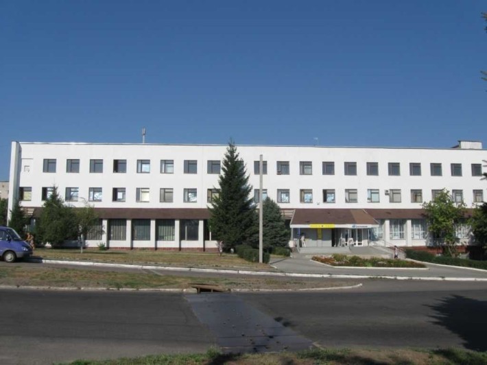 Оренда Укртелеком! 826,40 м²; Верхньодніпровськ, вул. Кам’янська, 8 - фото 1