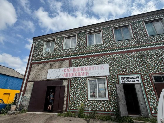 Оренда фасадного приміщення Брусилів, 300 м2, 2 поверх, біля траси, проїздне місце Брусилів
