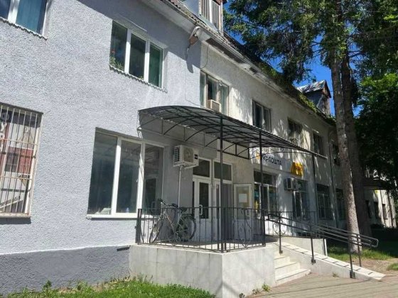 ОРЕНДА - приміщення на 1 - поверсі площею 49,5 кв.м. м. Свалява Свалява