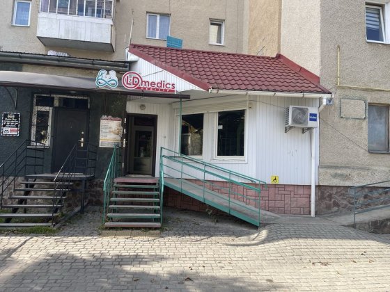 Оренда/продаж приміщення Небесної сотні, 23 Надворная