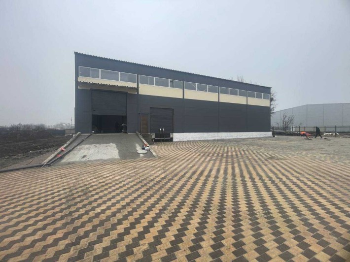 Аренда нового склада класса В, с. Белогородка. - фото 1