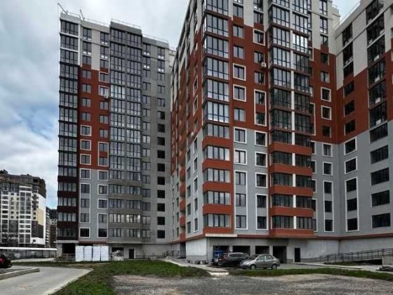 Продам просторную  2-комн.квартиру в ЖК"Золотая Эра"/ ул. Николаевская Крыжановка