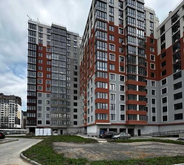 Продам просторную  2-комн.квартиру в ЖК"Золотая Эра"/ ул. Николаевская - фото 1