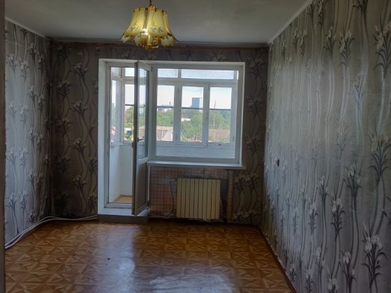 Продам 1 комнатную квартиру Великодолинське