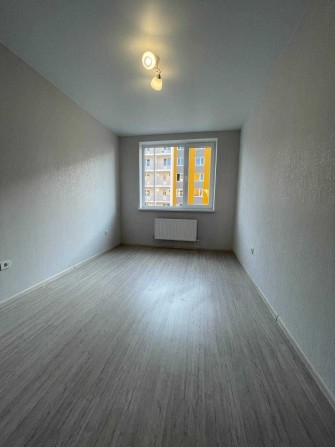 В продажу 2 квартира нова на 2 поверсі  -  7 Небо, вул. Маріупольська - фото 1