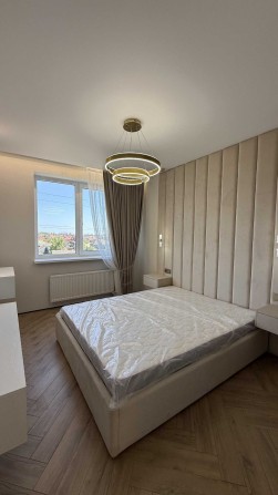 РОЗСТРОЧКА! Євродвушка з ремонтом в ЖК 41 Перлина/Таирово - фото 1