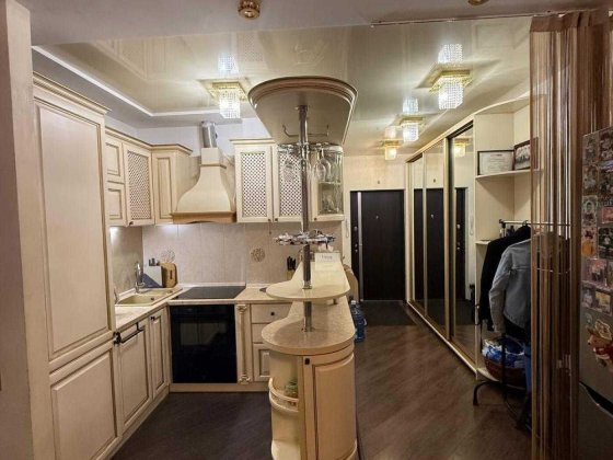 Продам квартиру на радужном 2 ком 66 м2 низкий этаж Лиманка