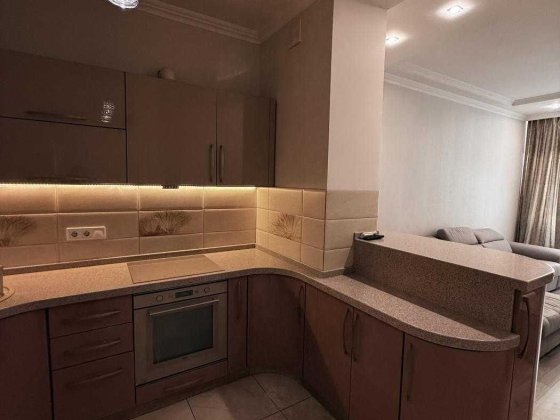 Светлая квартира в ЖК 15 Жемчужина 3 ком на низком этаже Лиманка