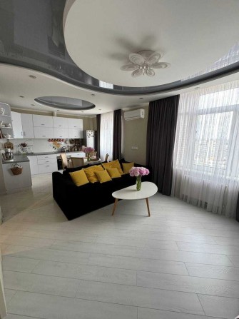 Продам на Котовського однокімнатну квартиру 43,8м2. КАДОР на Сахарова - фото 1