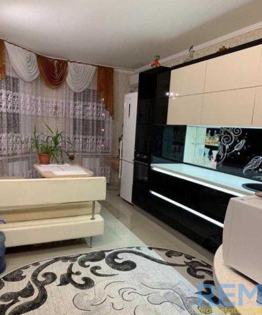 Квартира  ЖМ Радужный, общ. 76 м,  2 раздельные комнаты, - фото 1