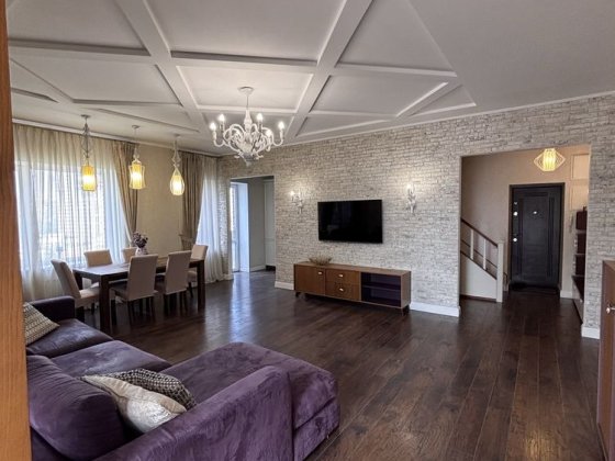 Двухуровневая квартира 170 м² в ЖК «Зеленый Мыс» | 3 спальни | Паркоместо Крыжановка