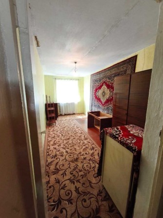 продам двухкомнатную квартиру - фото 1