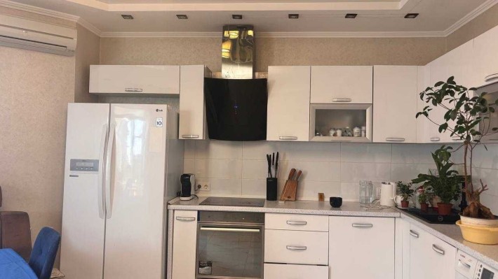 Продам квартиру в жк Радужный - фото 1