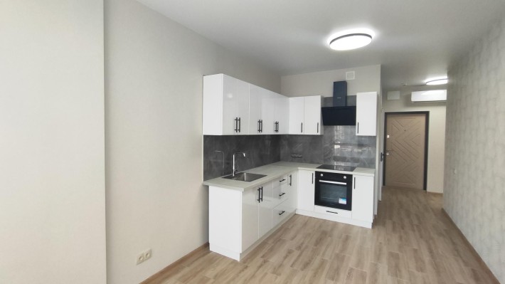 Продам 1-кімнатну квартиру в ЖК Акварель-2 з новим ремонтом. Таїрова (348-399) - фото 1