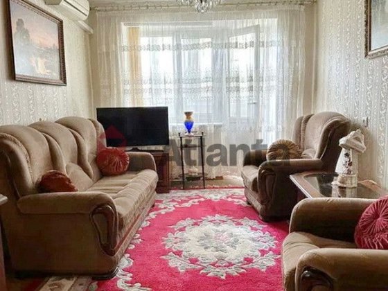 3 комнатная квартира в центре  пгт Таирово Таирово