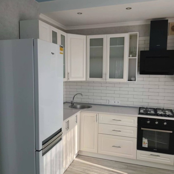Продам квартиру смт Таїрове - фото 1