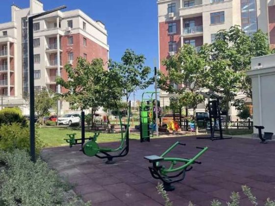 Продам 1-комнатную квартиру 43.7м² в ЖК Парк Совиньон у моря. Таирово