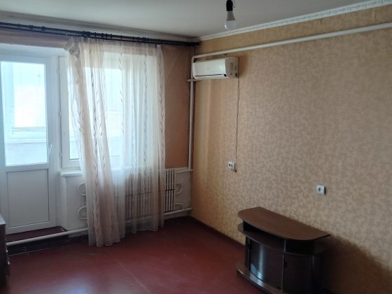 Продам 3- кімнатну квартиру Глобино