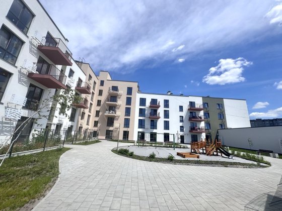 Продається однокімнатна квартира в ЖК СУБУРБІЯ. Красилів